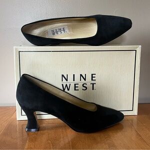 Nine West Black Heels Classic Suede Design size 6.5.